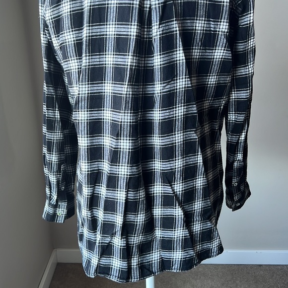 H&M Plaid Button Down Shirt - Picture 7 of 9